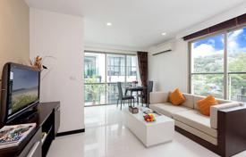 Комфортабельные апартаменты с бассейном и видом на горы в современном жилом комплексе, 350 м от пляжа, Камала, Пхукет, Таиланд за $313 000