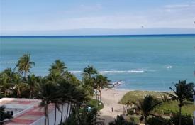 Дизайнерские апартаменты с прекрасным видом на океан в Сарфсайд, Флорида, США за $1 175 000
