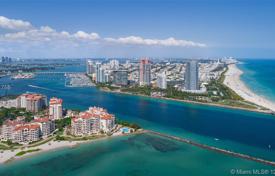 Двухэтажный стильный пентхаус на берегу океана в Майами-Бич, Флорида, США за 17 644 000 €