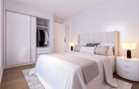 2 спальни; 2 ванные комнаты; Гараж за 500 000 €