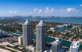 Современные апартаменты с видом на бухту в резиденции на первой линии от пляжа, Майами-Бич, Майами, США за $859 000