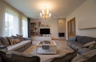 6-комнатная вилла 350 м² в Земгальском предместье за 525 000 €