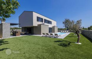 5-комнатный дом 242 м² в Марчана за 882 000 €