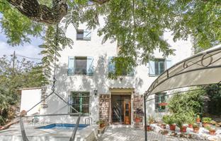 4-комнатная вилла 178 м² в Оливелье за 745 000 €