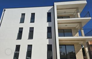 4-комнатная квартира 126 м² в Рогознице (Шибенско-Книнская жупания) за 395 000 €