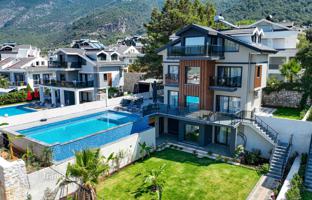 6-комнатная вилла 270 м² в Фетхие за 55 306 000 TRY