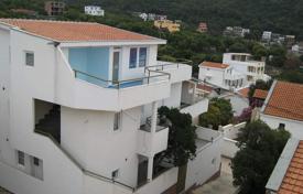 Меблированный дом в 150 метрах от моря, Утеха, Черногория за 215 000 €