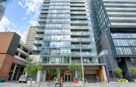 Квартира на Уэллсли-стрит Восток, Олд Торонто, Торонто,  Онтарио,   Канада за C$693 000