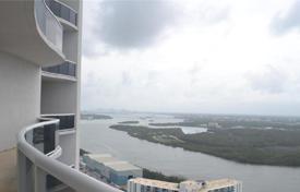 Меблированные апартаменты с видом на реку в резиденции на первой линии от пляжа, Санни Айлс Бич, США за $864 000