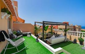 Трёхкомнатная меблированная квартира с видом на море в Адехе, Тенерифе, Испания за 475 000 €