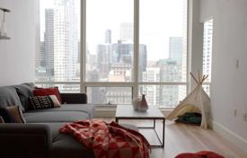 Квартира в Эспланаде, Олд Торонто, Торонто,  Онтарио,   Канада за C$899 000