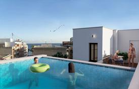 Просторная квартира с террасой в жилом комплексе с бассейном, Торревьеха, Испания за 178 000 €