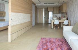 Квартира в Паттайе, Чонбури, Таиланд за 216 000 €