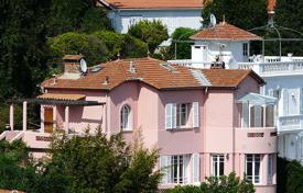 Двухэтажная вилла в двух шагах от пляжа, Вильфранш-сюр-Мер, Лазурный Берег, Франция за 11 800 € в неделю