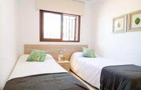 Апартаменты на верхнем
этаже с 1 спальней в 500 от пляжа в Мар де Пульпи, Альмериа за 132 000 €