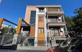 Квартира с мебелью в Алтынкум за $242 000
