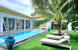 2-комнатная вилла 237 м² в Бо Пхуте за $307 000