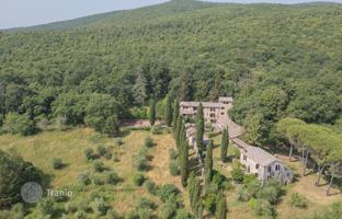 28-комнатное поместье 1 166 м² в Монтериджони за 2 200 000 €