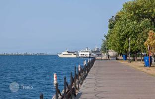 4-комнатная квартира на Харбор-сквер за C$1 152 000