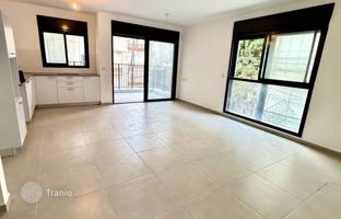3-комнатная квартира 75 м² в Бат-Ям за $664 000