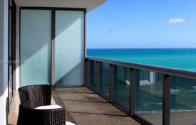 Комфортабельная квартира с видом на океан в резиденции на первой линии от пляжа, Майами-Бич, Флорида, США за 1 703 000 €