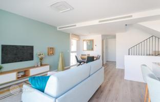 4-комнатная вилла 212 м² в Финестрате за 372 000 €