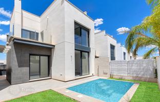3-комнатная вилла 140 м² в Ориуэла Коста за 319 000 €