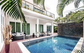 Дом в городе в Паттайе, Чонбури, Таиланд за $312 000