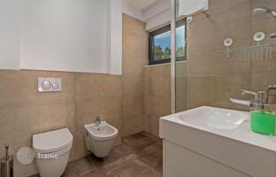 10-комнатный дом 370 м² в Барбане. Цена по запросу