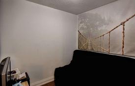 2-комнатная квартира в Норт-Йорке, Канада за C$732 000