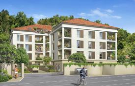 Квартира в Мобеке, Прованс — Альпы — Лазурный Берег, Франция за От 184 000 €