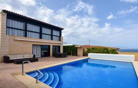 Меблированная вилла с бассейном и садом на первой линии у моря, Сантьяго-дель-Тейде, Испания за 1 500 000 €