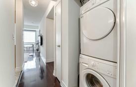 Квартира на Сколлард-стрит, Олд Торонто, Торонто,  Онтарио,   Канада за C$805 000