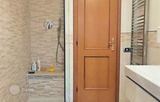 5-комнатная квартира 325 м² в Ластра-а-Синья за 750 000 €