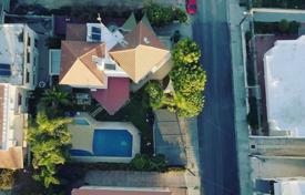 Просторная вилла с бассейном и садом, Лимассол, Кипр за 850 000 €