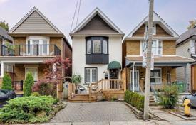 Дом в городе в Олд Торонто, Торонто, Онтарио,  Канада за C$1 505 000