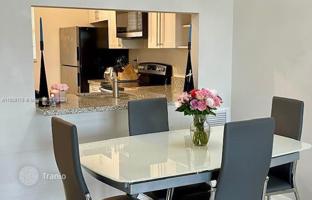 2-комнатная квартира в кондо 74 м² в Санрайзе за $285 000