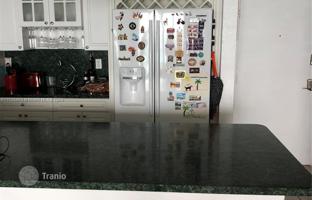 2-комнатная квартира в кондо 89 м² в Севере Майами за $350 000