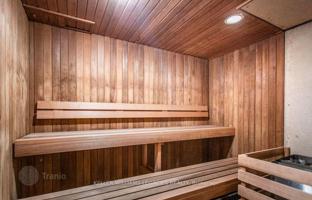 4-комнатная квартира в Норт-Йорке за C$999 000