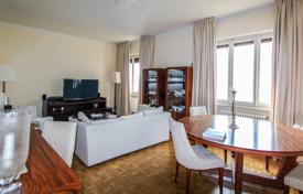 Меблированные апартаменты в элитном жилом комплексе, Кампионе-д`Италия, Италия за 1 200 000 €