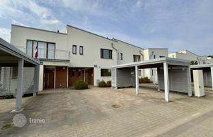 4-комнатный дом 185 м² в Пиньках за 380 000 €