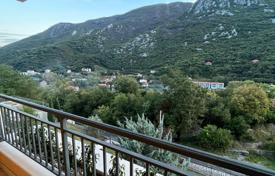Двухкомнатная квартира с видом на горы в Морине, Херцег-Нови, Черногория за 170 000 €