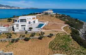 Новая вилла с террасой, бассейном, видом на море и огромным участком, на первой линии от пляжа, Амудара, Крит, Греция за 4 650 000 €
