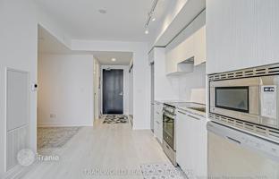 4-комнатная квартира в Янг-стрит за C$946 000