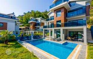 5-комнатная вилла 300 м² в Фетхие за 51 752 000 TRY