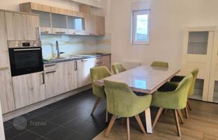 4-комнатная квартира 77 м² в Пуле за 342 000 €