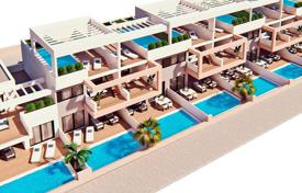 Апартаменты с садом и частным бассейном в Финестрате за 240 000 €