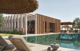 Виллы в Бодруме, на стадии строительства, с видом на море, в комплексе с бассейном, рестораном, собственным пляжем и причалом за 2 426 000 €