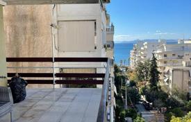Четырёхкомнатная квартира под ремонт с паркингом и видом на море в Афинах, Аттика, Греция за 400 000 €