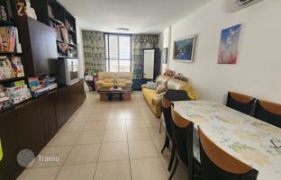 3-комнатная квартира 60 м² в Холоне за $639 000